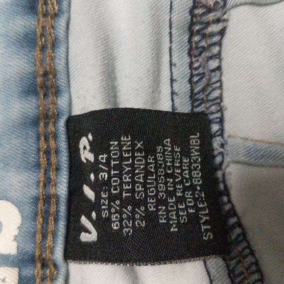 Women's VIP Jeans - Picture 6 of 7